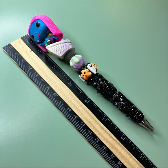 Nightmare Before Christmas Sally Repurposed Funko Handmade Rhinestone Beaded Pen - Picture 9 of 9